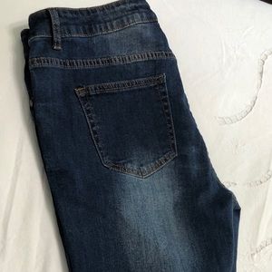 VIP size 14 distressed dark denim jeans NWOT easy fir skinny leg high rise long